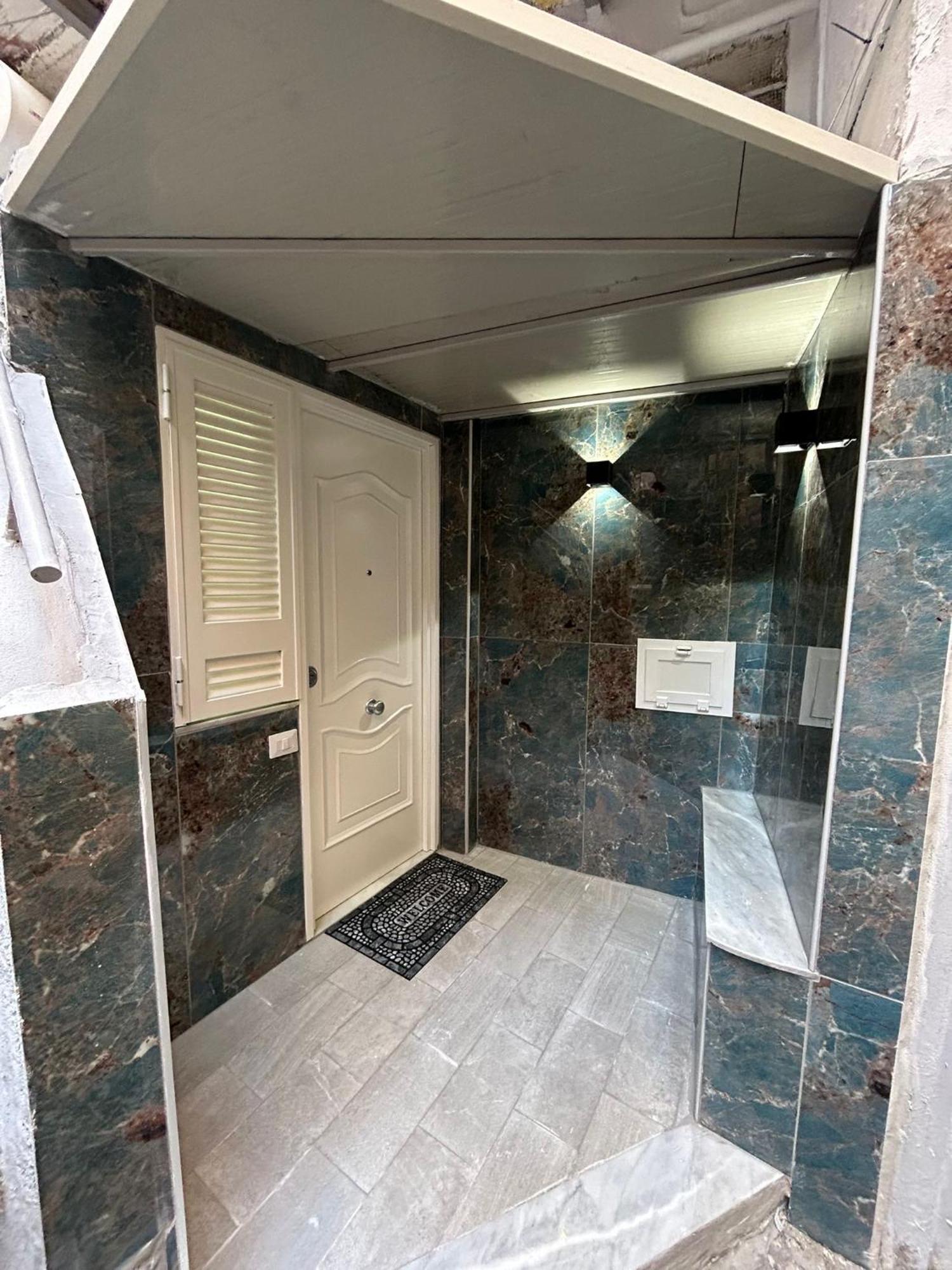 Chiara Luxury Apartment Naples
